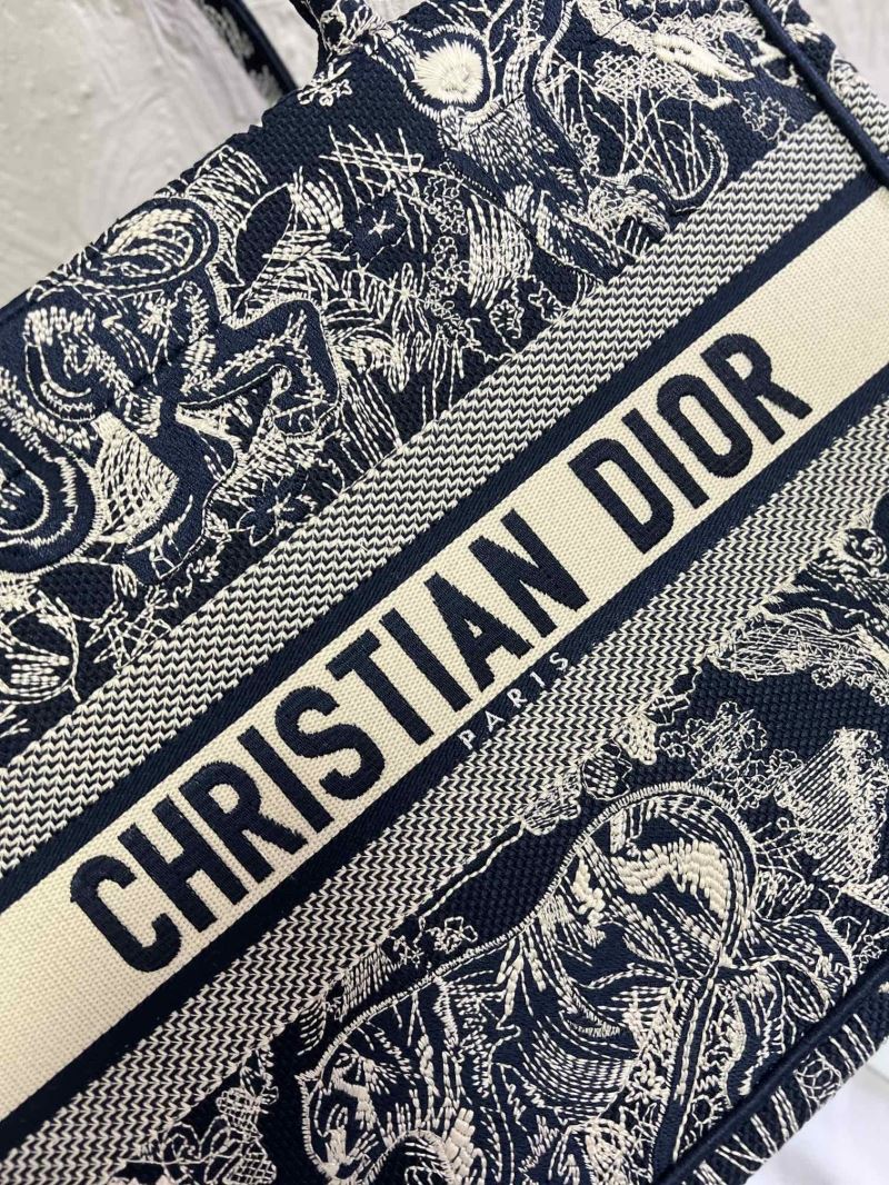 Christian Dior Shopping Bags